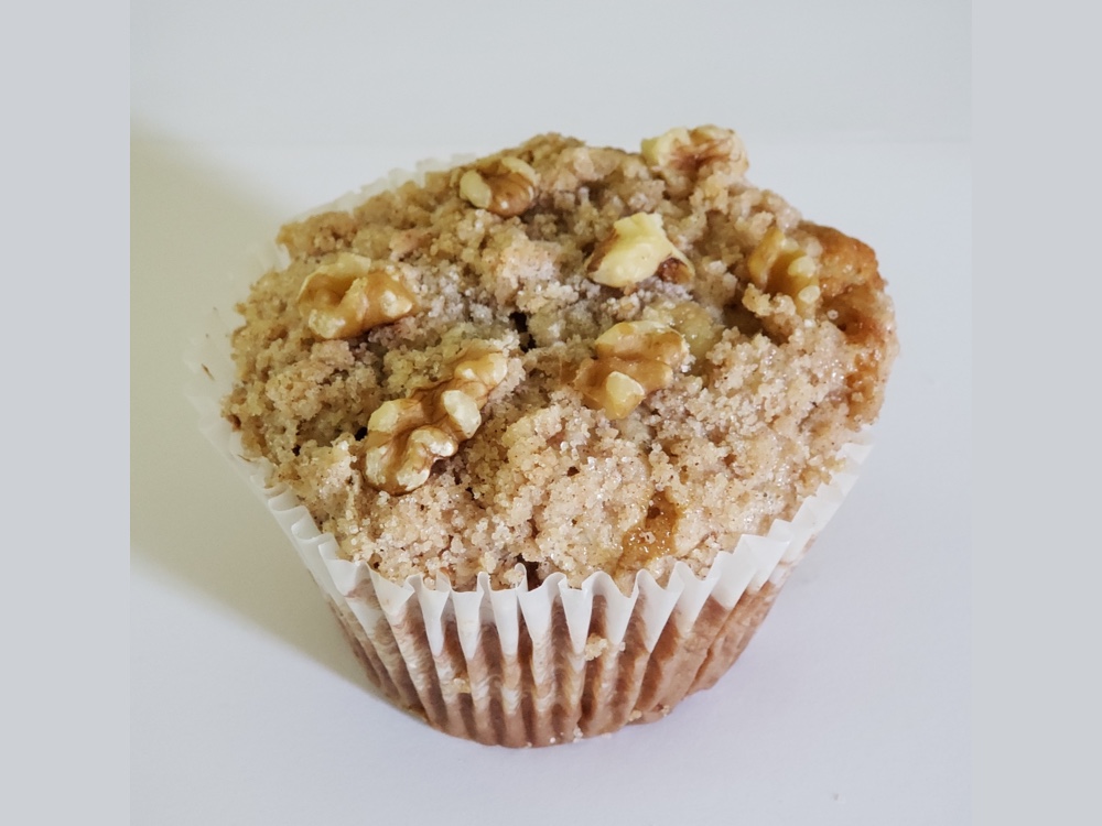 banana walnut muffin